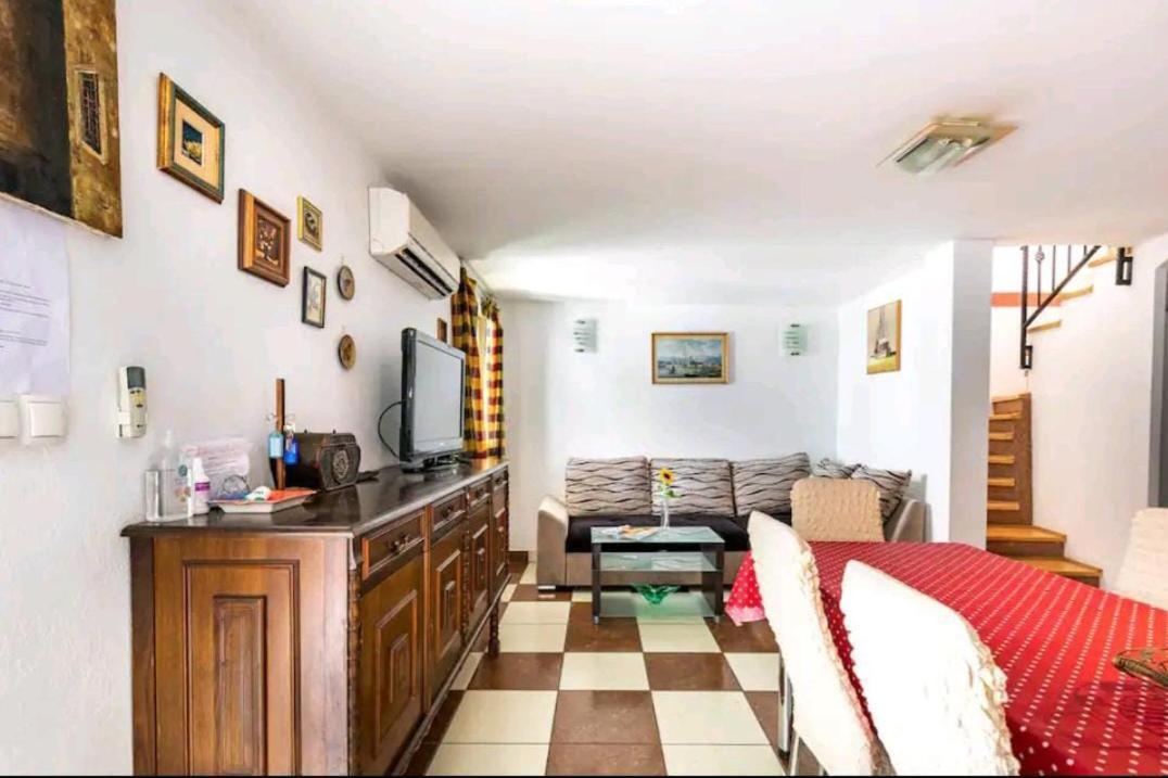 Villa Angie Old Town With Jacuzzi Σπλιτ Εξωτερικό φωτογραφία