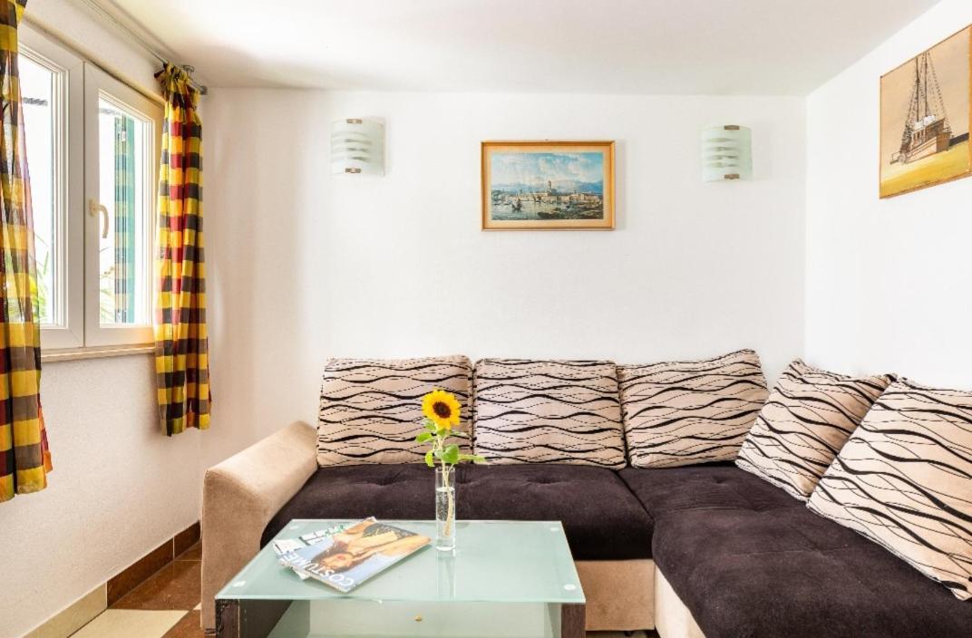 Villa Angie Old Town With Jacuzzi Σπλιτ Εξωτερικό φωτογραφία